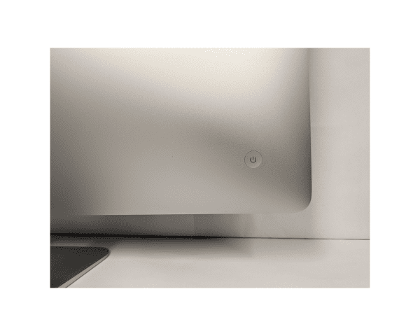 Apple iMac 27-inch 5K Silver 3.0GHz i5 6 Core 1TB 8GB 2019 - Image 5